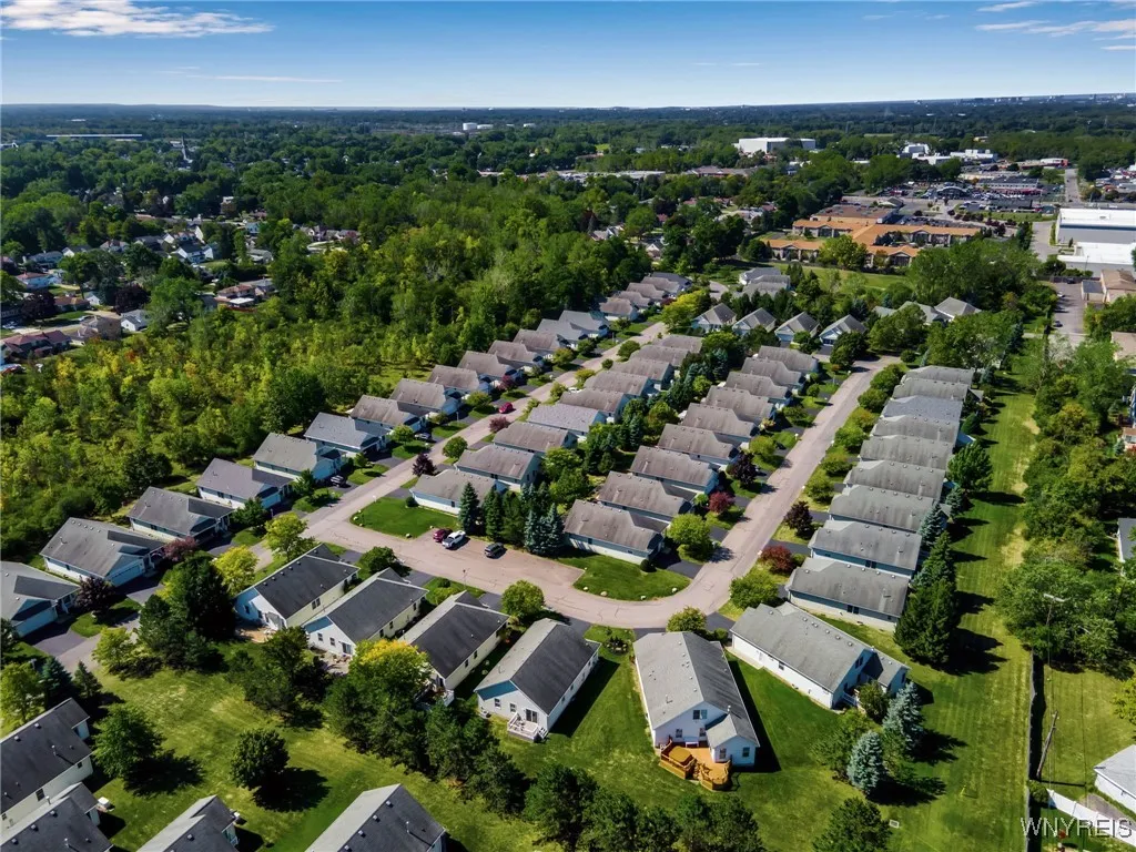 14 Glenfield Drive, West Seneca, New York 14224, West Seneca, New York 14224, 2 Bedrooms Bedrooms, 6 Rooms Rooms,2 BathroomsBathrooms,Residential,For Sale,14 Glenfield Drive, West Seneca, New York 14224,0,B1638555