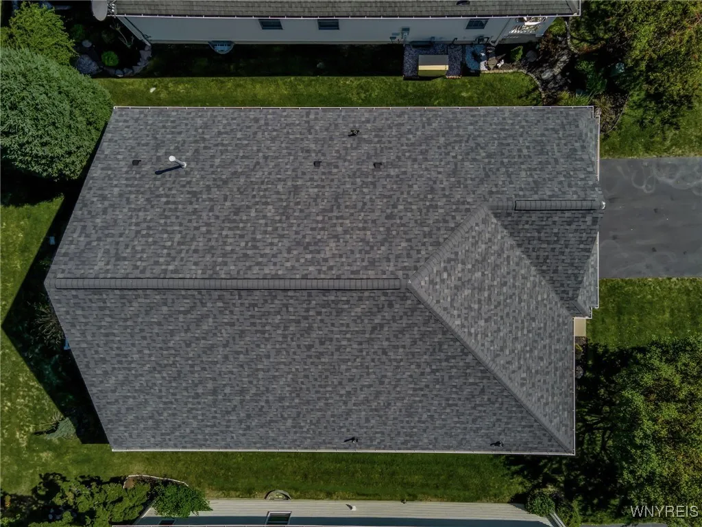 14 Glenfield Drive, West Seneca, New York 14224, West Seneca, New York 14224, 2 Bedrooms Bedrooms, 6 Rooms Rooms,2 BathroomsBathrooms,Residential,For Sale,14 Glenfield Drive, West Seneca, New York 14224,0,B1638555