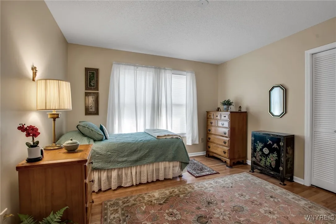 14 Glenfield Drive, West Seneca, New York 14224, West Seneca, New York 14224, 2 Bedrooms Bedrooms, 6 Rooms Rooms,2 BathroomsBathrooms,Residential,For Sale,14 Glenfield Drive, West Seneca, New York 14224,0,B1638555
