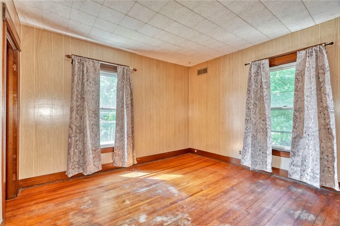 1021 Gravel Road, Webster, New York 14580, Webster, New York 14580, ,Commercial Sale,Closed,1021 Gravel Road, Webster, New York 14580,0,R1638749