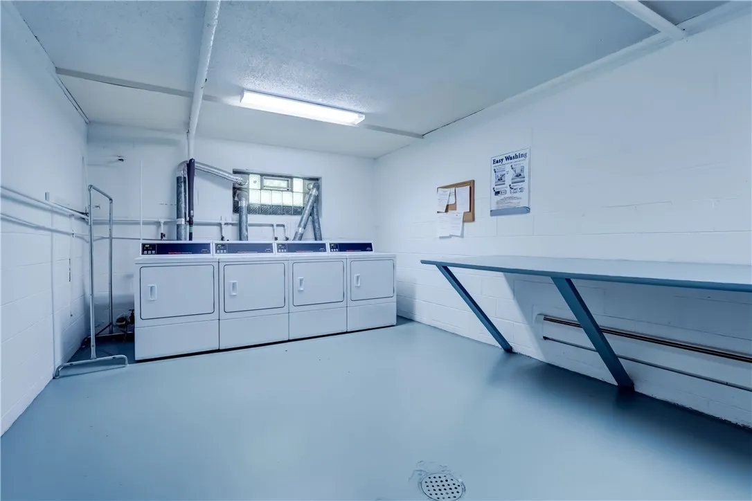 904 Westage At The, Irondequoit, New York 14617, Irondequoit, New York 14617, 2 Bedrooms Bedrooms, 5 Rooms Rooms,1 BathroomBathrooms,Residential,Closed,904 Westage At The, Irondequoit, New York 14617,0,R1628903