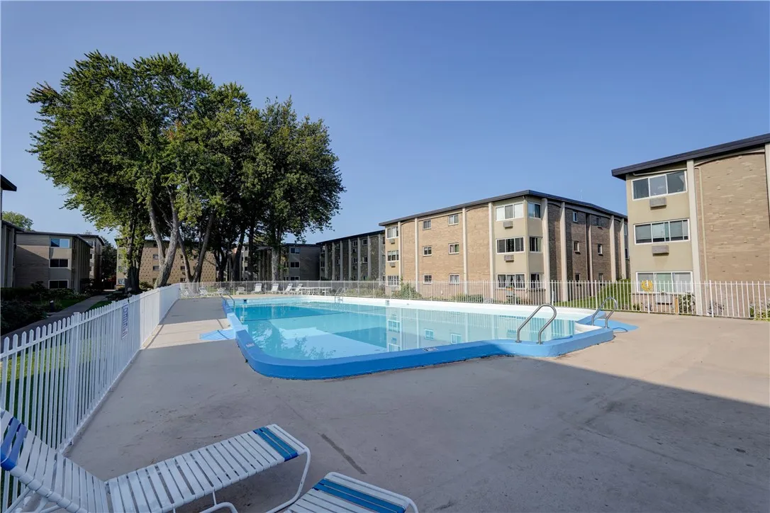 904 Westage At The, Irondequoit, New York 14617, Irondequoit, New York 14617, 2 Bedrooms Bedrooms, 5 Rooms Rooms,1 BathroomBathrooms,Residential,Closed,904 Westage At The, Irondequoit, New York 14617,0,R1628903