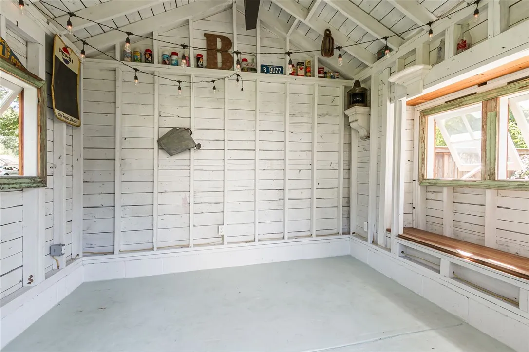 75 Alpine Drive, Pittsford, New York 14618, Pittsford, New York 14618, 4 Bedrooms Bedrooms, 9 Rooms Rooms,2 BathroomsBathrooms,Residential,For Sale,75 Alpine Drive, Pittsford, New York 14618,0,R1638370