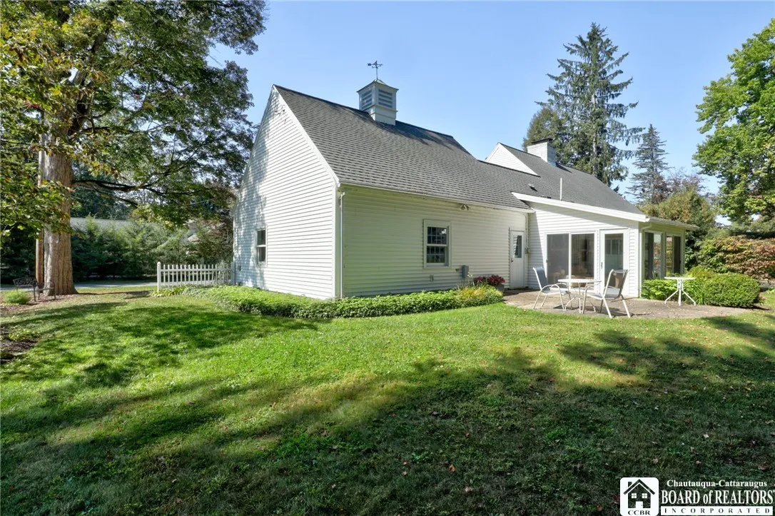 8 Ivy Lane, Busti, New York 14750, Busti, New York 14750, 3 Bedrooms Bedrooms, 7 Rooms Rooms,2 BathroomsBathrooms,Residential,For Sale,8 Ivy Lane, Busti, New York 14750,0,R1638585