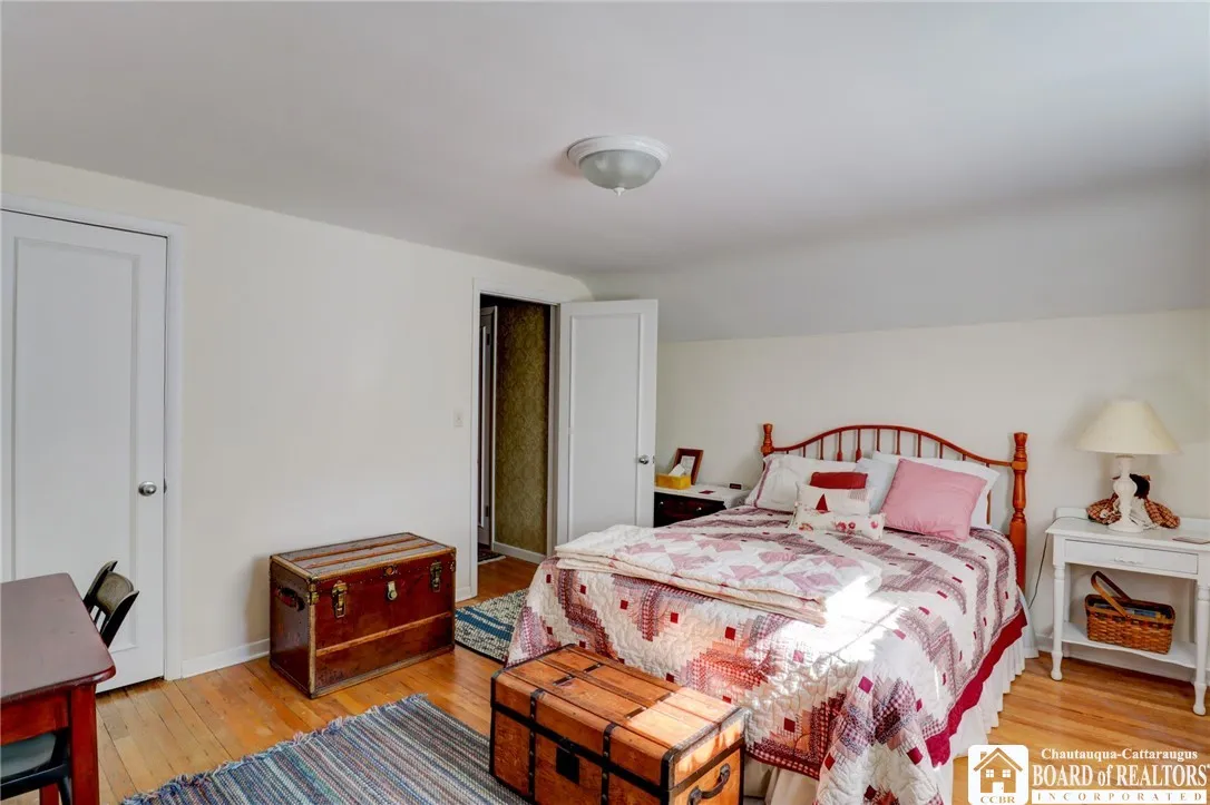 8 Ivy Lane, Busti, New York 14750, Busti, New York 14750, 3 Bedrooms Bedrooms, 7 Rooms Rooms,2 BathroomsBathrooms,Residential,For Sale,8 Ivy Lane, Busti, New York 14750,0,R1638585