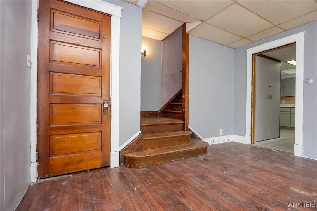 2215 South Avenue, Niagara Falls, New York 14305, Niagara Falls, New York 14305, 3 Bedrooms Bedrooms, 6 Rooms Rooms,1 BathroomBathrooms,Residential,For Sale,2215 South Avenue, Niagara Falls, New York 14305,0,B1638755