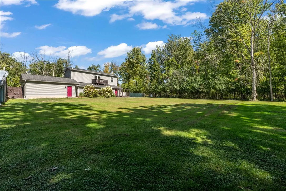 15670 Holley Road, Murray, New York 14470, Murray, New York 14470, 3 Bedrooms Bedrooms, 8 Rooms Rooms,2 BathroomsBathrooms,Residential,For Sale,15670 Holley Road, Murray, New York 14470,0,R1638494