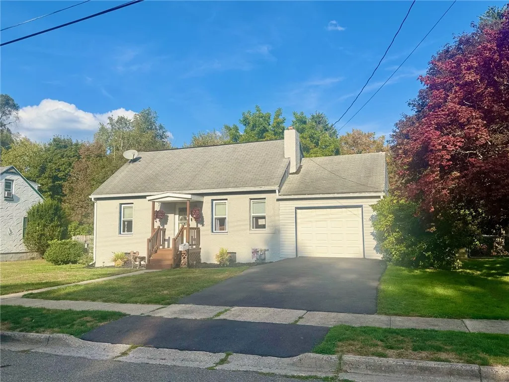 845 W Circle Drive, Vestal, New York 13850, Vestal, New York 13850, 3 Bedrooms Bedrooms, 7 Rooms Rooms,1 BathroomBathrooms,Residential,For Sale,845 W Circle Drive, Vestal, New York 13850,0,R1638114