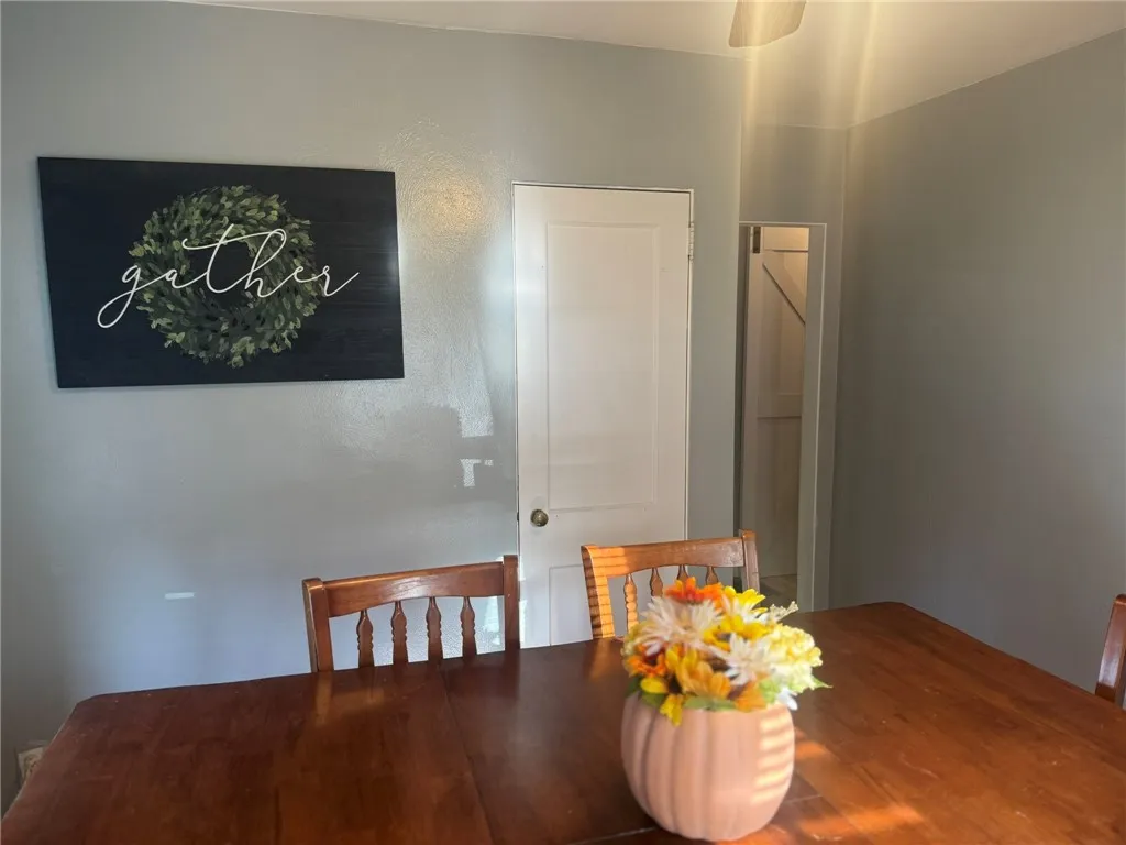 845 W Circle Drive, Vestal, New York 13850, Vestal, New York 13850, 3 Bedrooms Bedrooms, 7 Rooms Rooms,1 BathroomBathrooms,Residential,For Sale,845 W Circle Drive, Vestal, New York 13850,0,R1638114