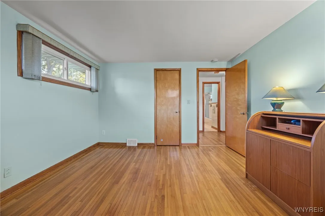 Bedroom #1