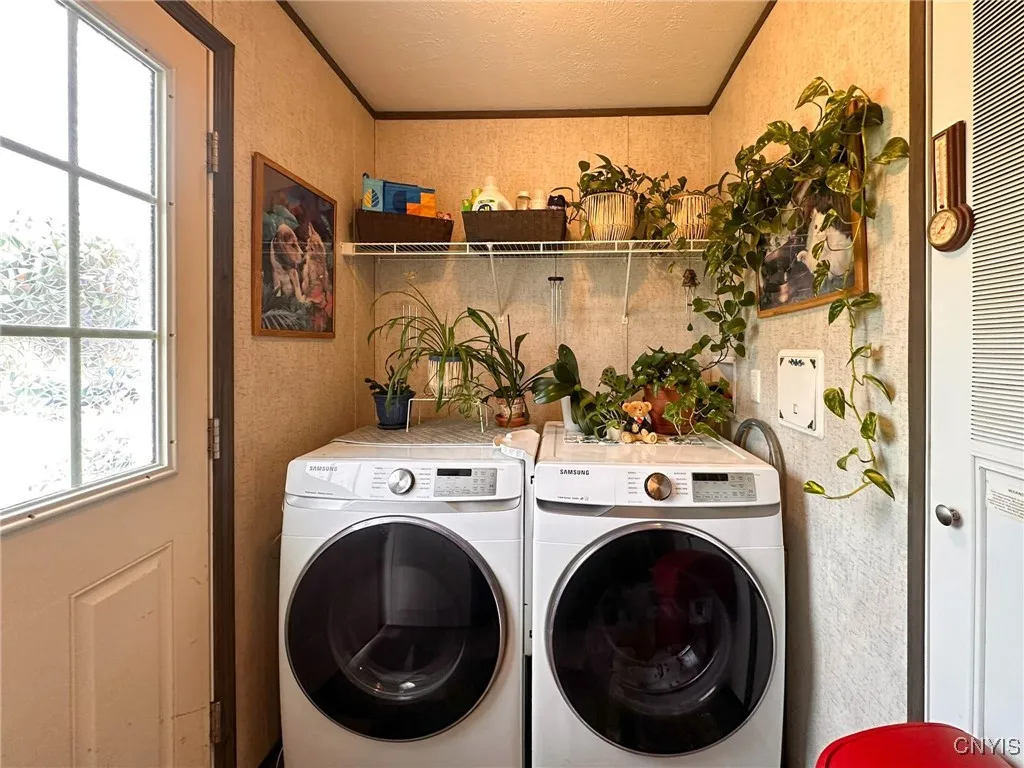 158 Rockwell Dr, German Flatts, New York 13357, German Flatts, New York 13357, 3 Bedrooms Bedrooms, 9 Rooms Rooms,2 BathroomsBathrooms,Residential,For Sale,158 Rockwell Dr, German Flatts, New York 13357,0,S1638770