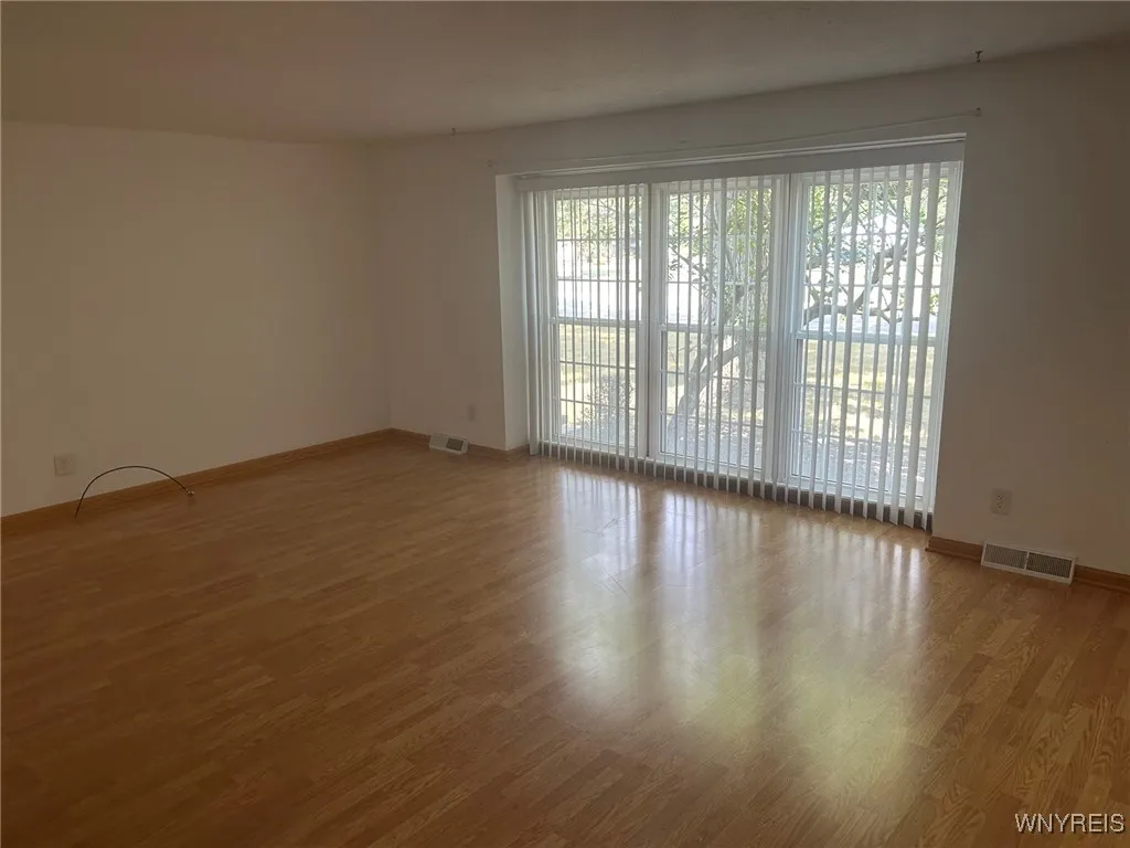 80 Carriage Drive 1, Orchard Park, New York 14127, Orchard Park, New York 14127, 2 Bedrooms Bedrooms, 4 Rooms Rooms,1 BathroomBathrooms,Residential Lease,For Rent,80 Carriage Drive 1, Orchard Park, New York 14127,0,B1638726