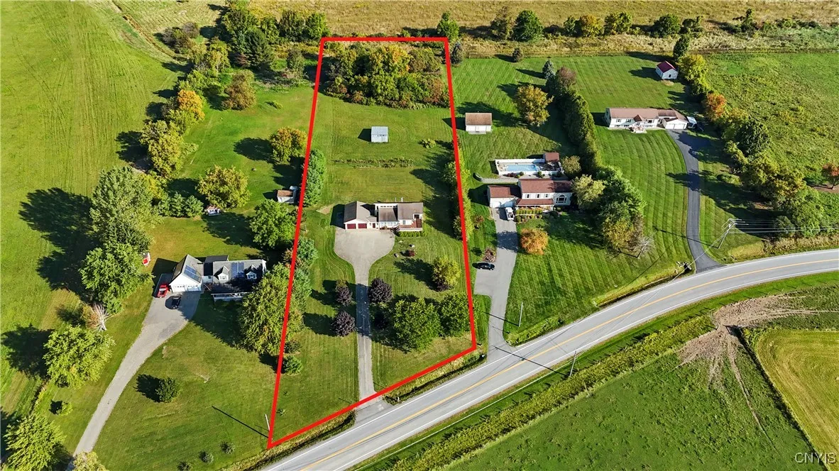 575 Burt Road, Little Falls Town, New York 13365, Little Falls Town, New York 13365, 3 Bedrooms Bedrooms, 8 Rooms Rooms,1 BathroomBathrooms,Residential,For Sale,575 Burt Road, Little Falls Town, New York 13365,0,S1638644