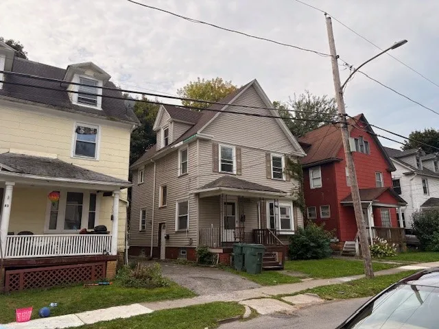 37 Forester Street, Rochester, New York 14609, Rochester, New York 14609, 4 Bedrooms Bedrooms, ,2 BathroomsBathrooms,Residential,For Sale,37 Forester Street, Rochester, New York 14609,0,R1638360