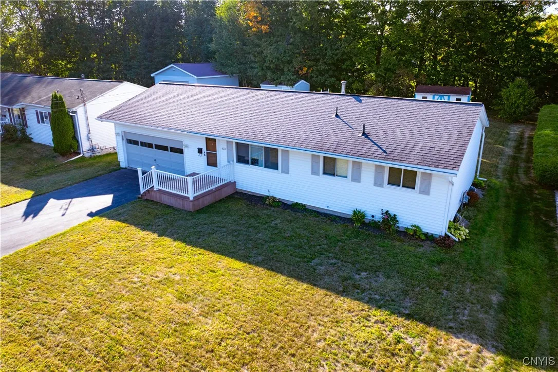 423 Brody Drive, Utica, New York 13502, Utica, New York 13502, 3 Bedrooms Bedrooms, 6 Rooms Rooms,1 BathroomBathrooms,Residential,For Sale,423 Brody Drive, Utica, New York 13502,0,S1637832