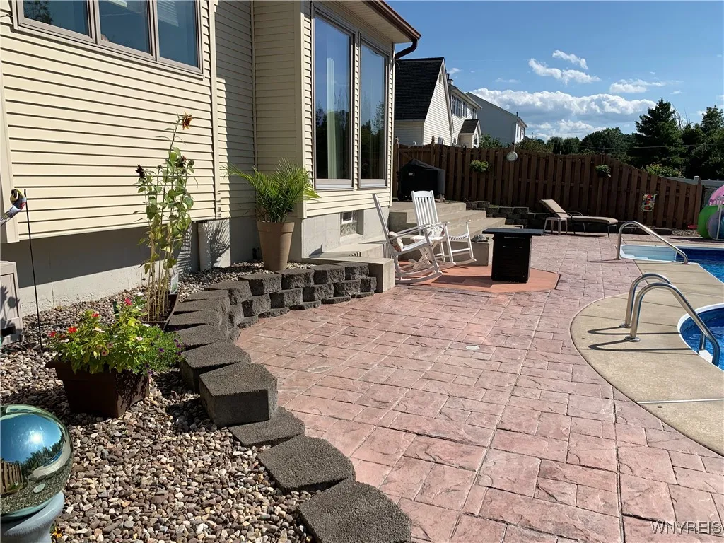 5072 Eastbrooke Place, Amherst, New York 14221, Clarence, New York 14221, 4 Bedrooms Bedrooms, 7 Rooms Rooms,2 BathroomsBathrooms,Residential,For Sale,5072 Eastbrooke Place, Amherst, New York 14221,0,B1638683