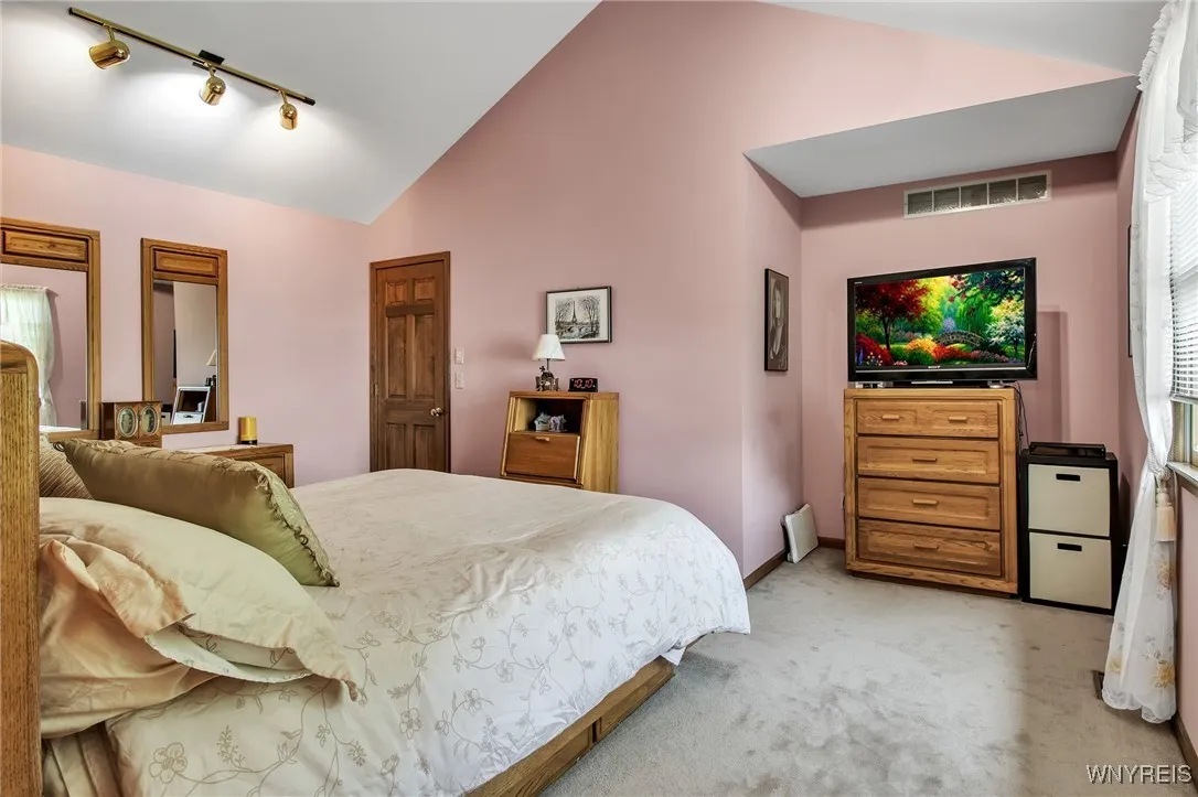 5072 Eastbrooke Place, Amherst, New York 14221, Clarence, New York 14221, 4 Bedrooms Bedrooms, 7 Rooms Rooms,2 BathroomsBathrooms,Residential,For Sale,5072 Eastbrooke Place, Amherst, New York 14221,0,B1638683