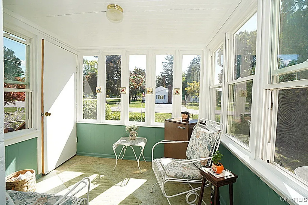 465 North 5th Street, Lewiston, New York 14092, Lewiston, New York 14092, 3 Bedrooms Bedrooms, 6 Rooms Rooms,2 BathroomsBathrooms,Residential,For Sale,465 North 5th Street, Lewiston, New York 14092,0,B1638650
