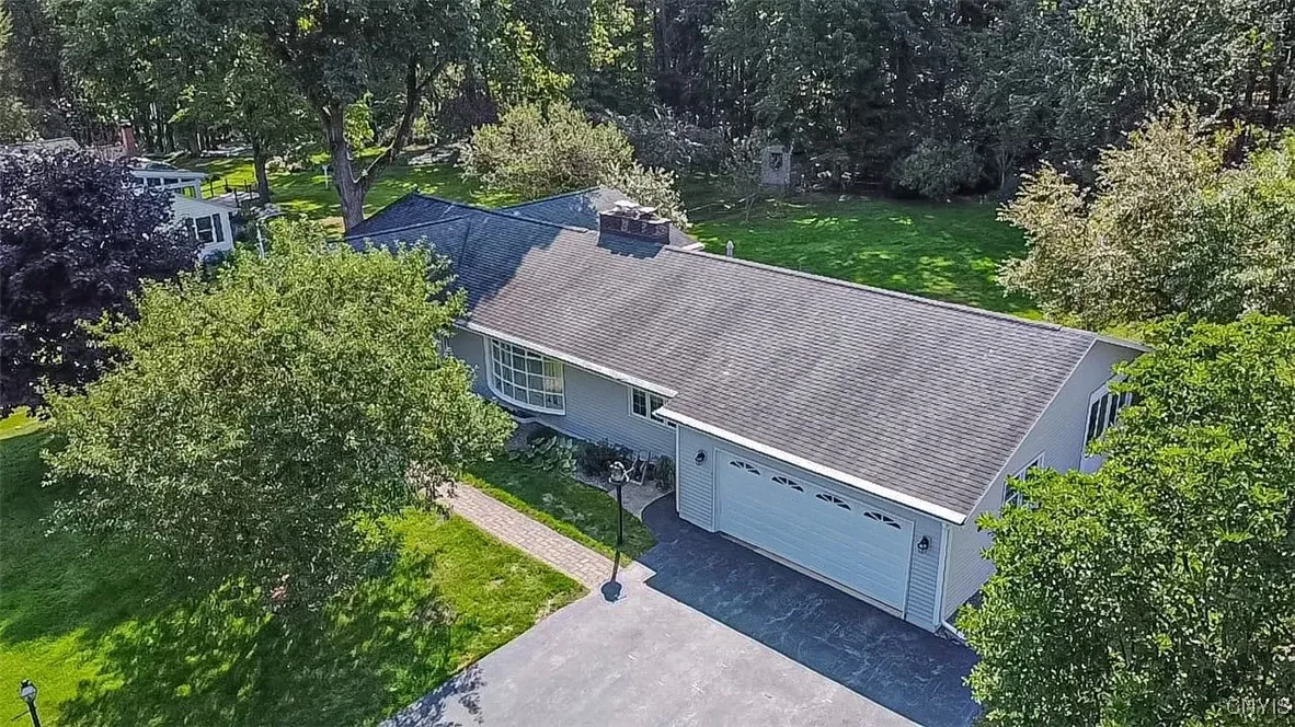 8657 Teugega Point Road, Rome, New York 13440, Rome, New York 13440, 3 Bedrooms Bedrooms, 9 Rooms Rooms,2 BathroomsBathrooms,Residential,For Sale,8657 Teugega Point Road, Rome, New York 13440,0,S1638692