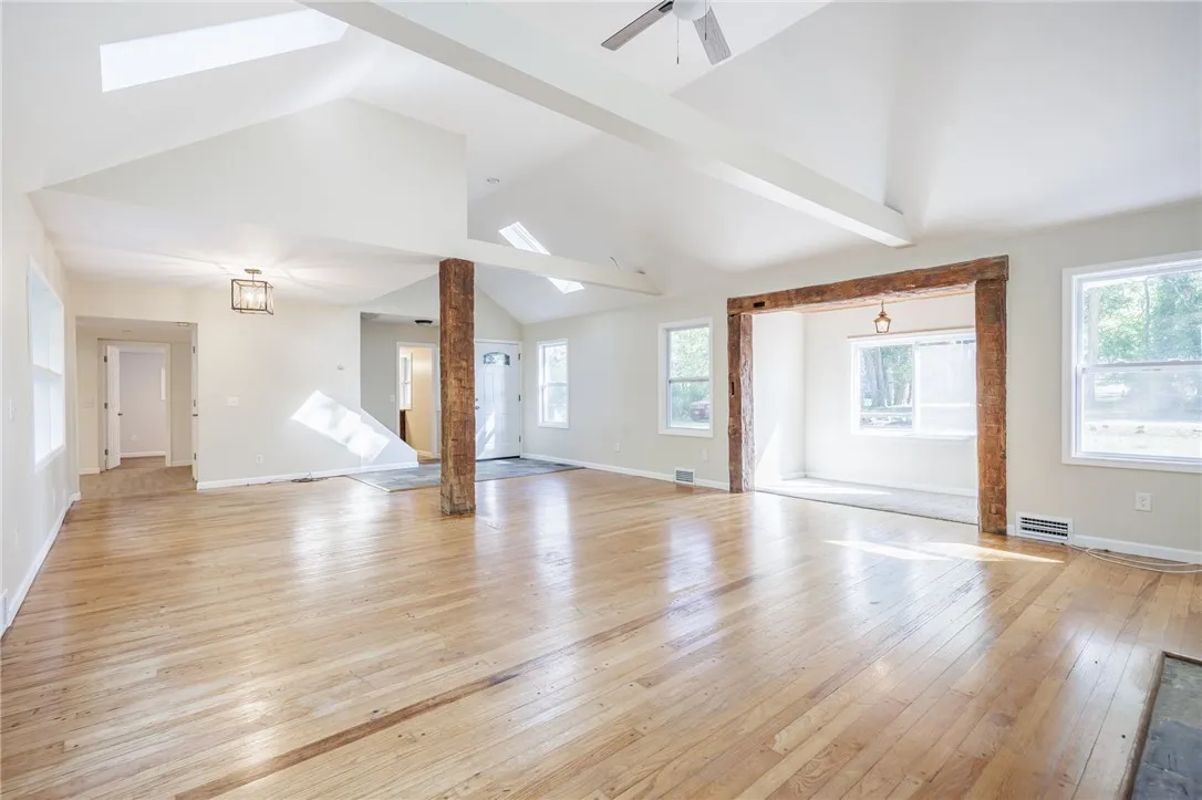 1671 Creek Street, Penfield, New York 14625, Penfield, New York 14625, 3 Bedrooms Bedrooms, 6 Rooms Rooms,1 BathroomBathrooms,Residential,For Sale,1671 Creek Street, Penfield, New York 14625,0,R1638566