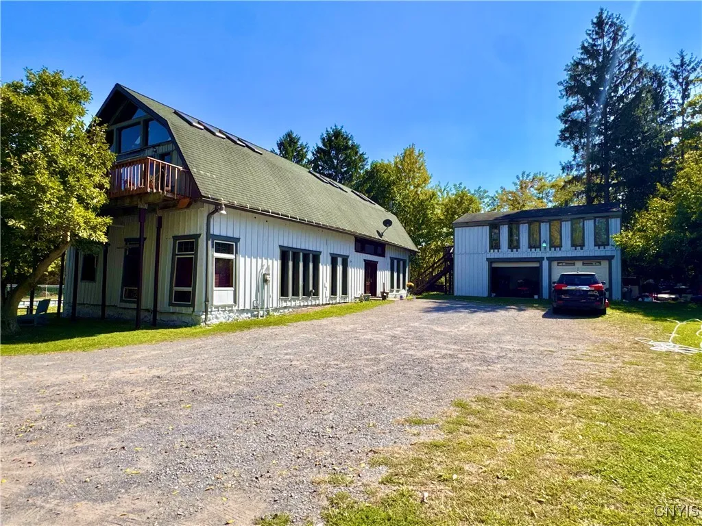 5535 Silver Street Road, Fleming, New York 13021, Fleming, New York 13021, 5 Bedrooms Bedrooms, 8 Rooms Rooms,3 BathroomsBathrooms,Residential,For Sale,5535 Silver Street Road, Fleming, New York 13021,0,S1638606