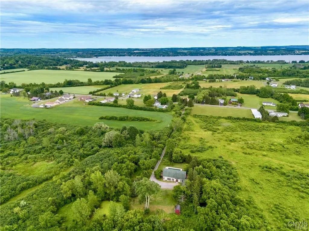 5535 Silver Street Road, Fleming, New York 13021, Fleming, New York 13021, 5 Bedrooms Bedrooms, 8 Rooms Rooms,3 BathroomsBathrooms,Residential,For Sale,5535 Silver Street Road, Fleming, New York 13021,0,S1638606