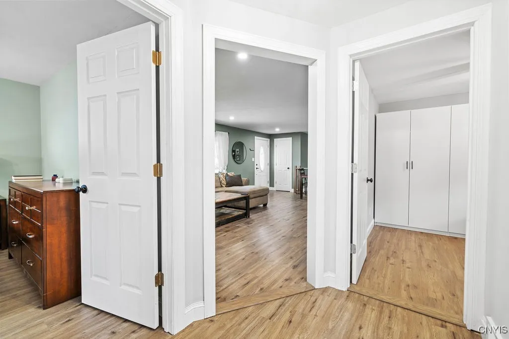 37 Sherry Drive, Camillus, New York 13219, Camillus, New York 13219, 3 Bedrooms Bedrooms, 7 Rooms Rooms,2 BathroomsBathrooms,Residential,For Sale,37 Sherry Drive, Camillus, New York 13219,0,S1638654