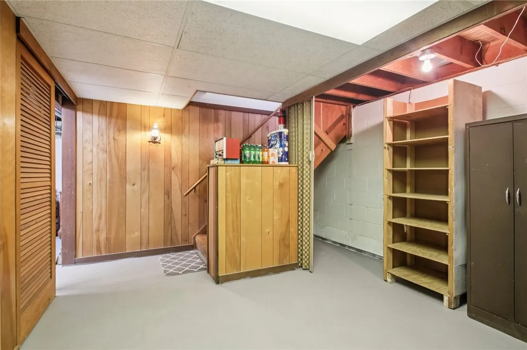446 Trimmer Road, Parma, New York 14559, Parma, New York 14559, 3 Bedrooms Bedrooms, 6 Rooms Rooms,1 BathroomBathrooms,Residential,For Sale,446 Trimmer Road, Parma, New York 14559,0,R1638649