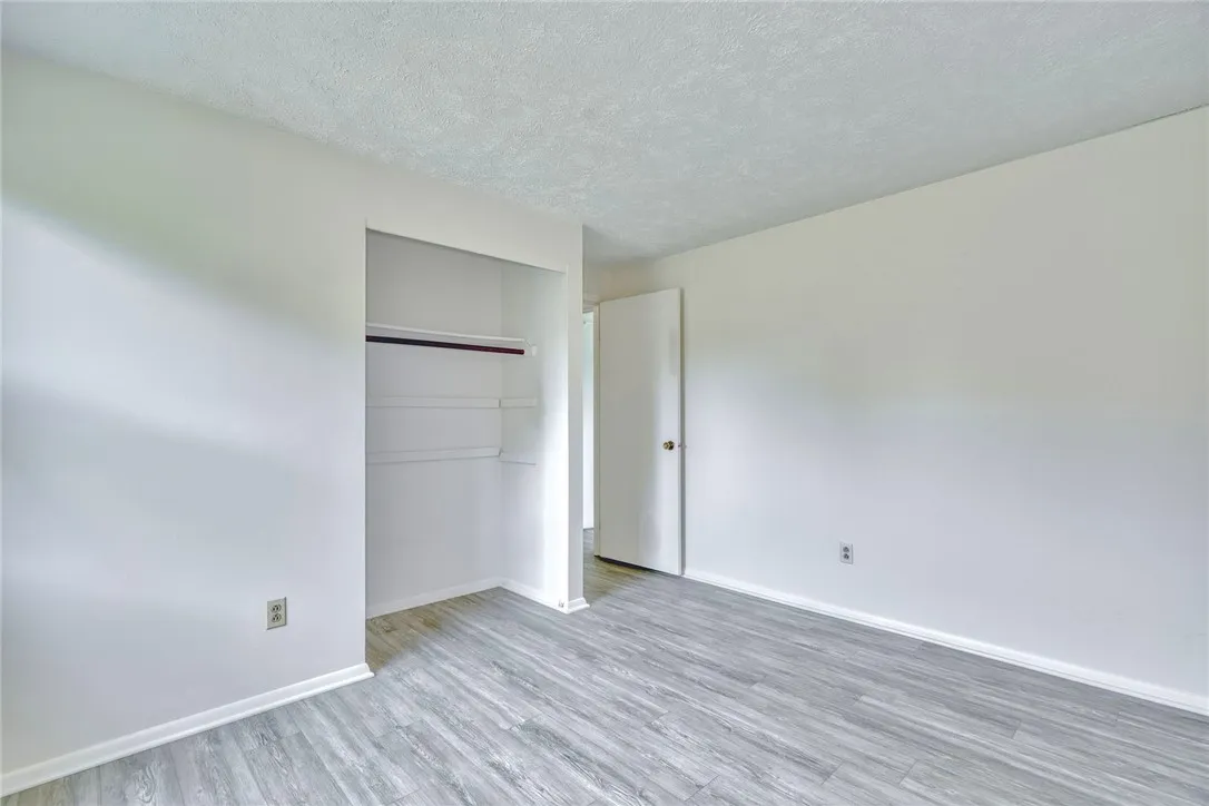 51 Beacon Hills Drive North, Penfield, New York 14, Penfield, New York 14526, 3 Bedrooms Bedrooms, 6 Rooms Rooms,1 BathroomBathrooms,Residential,For Sale,51 Beacon Hills Drive North, Penfield, New York 14,0,R1637897