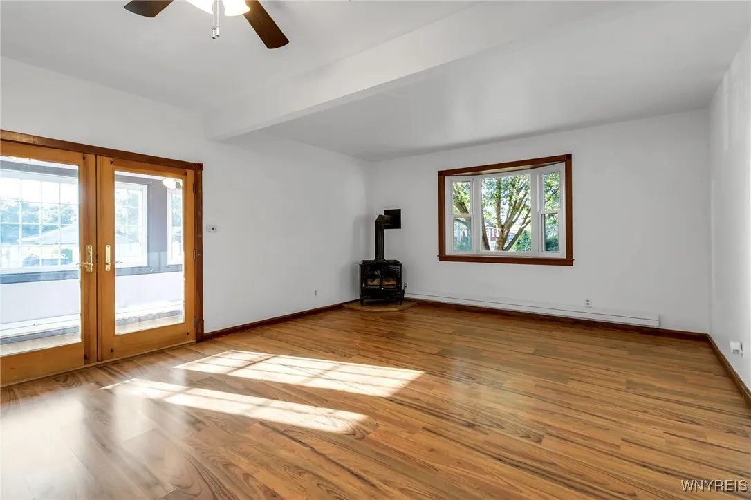 66 Salisbury Ave, Hamburg, New York 14219, Hamburg, New York 14219, 3 Bedrooms Bedrooms, 5 Rooms Rooms,2 BathroomsBathrooms,Residential,For Sale,66 Salisbury Ave, Hamburg, New York 14219,0,B1637918