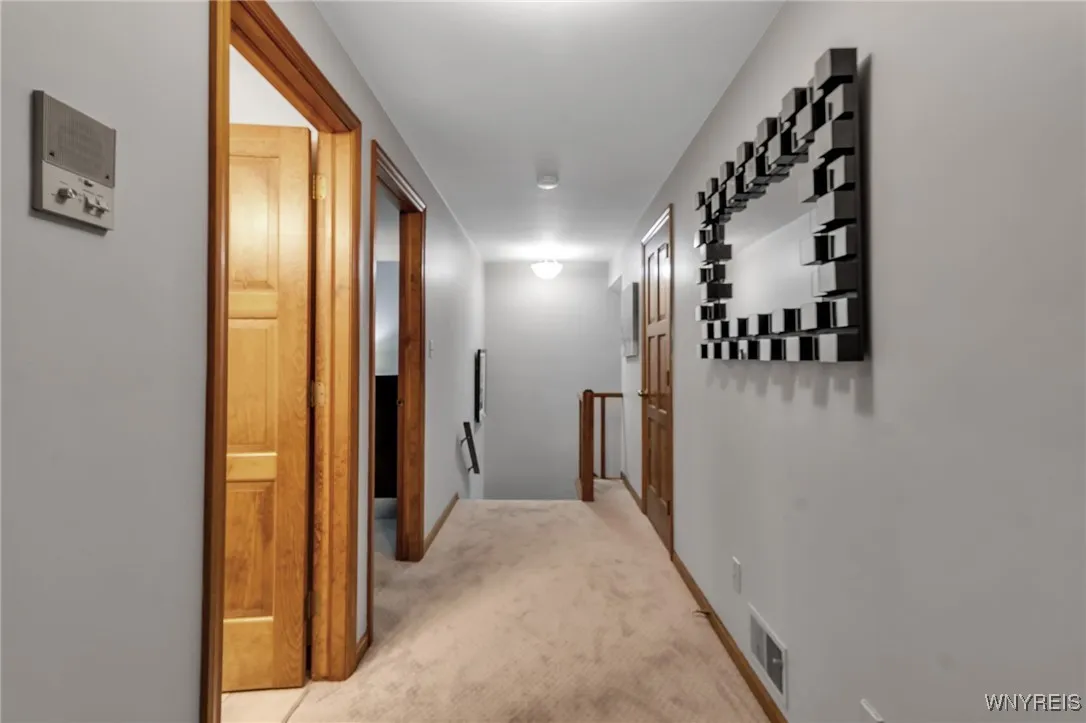 70 Muirfield Drive, Elma, New York 14052, Elma, New York 14052, 4 Bedrooms Bedrooms, 9 Rooms Rooms,3 BathroomsBathrooms,Residential,For Sale,70 Muirfield Drive, Elma, New York 14052,0,B1638464