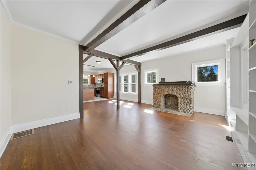 1499 Town Line Road, Alden, New York 14004, Alden, New York 14004, 5 Bedrooms Bedrooms, ,2 BathroomsBathrooms,Residential,For Sale,1499 Town Line Road, Alden, New York 14004,0,B1638766