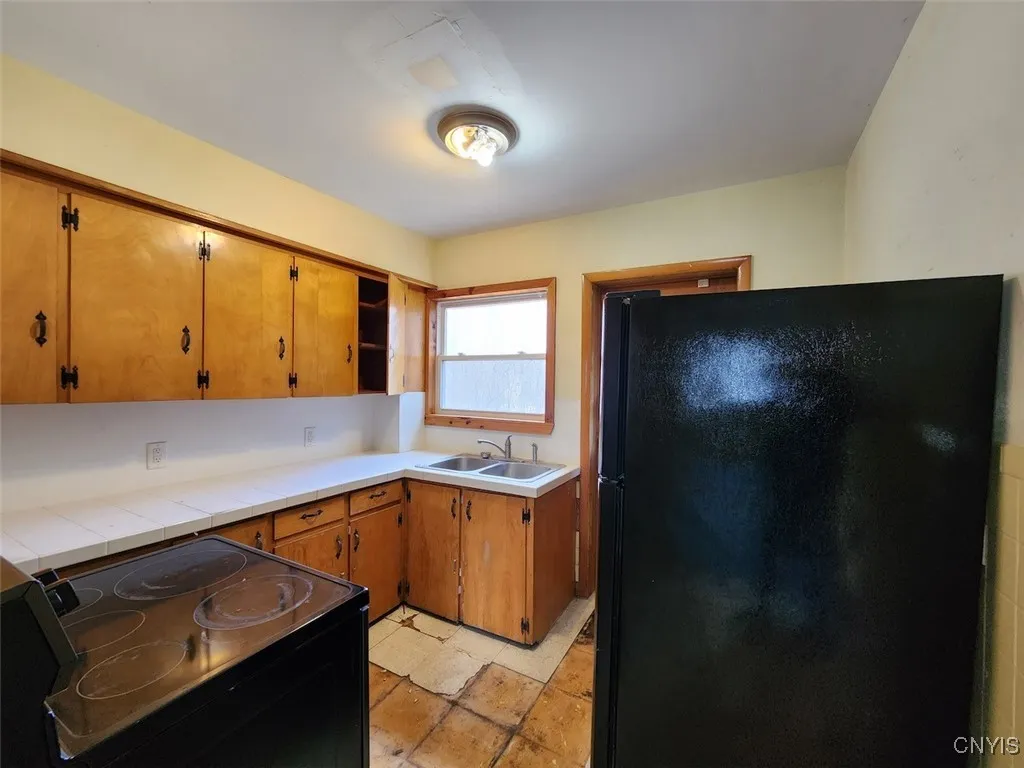 121 Cooper Street, Augusta, New York 13425, Augusta, New York 13425, 12 Bedrooms Bedrooms, ,4 BathroomsBathrooms,Residential,For Sale,121 Cooper Street, Augusta, New York 13425,0,S1638863
