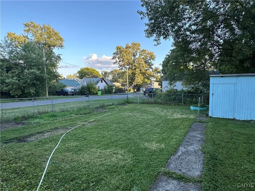 301 Richfield Boulevard, Salina, New York 13211, Salina, New York 13211, 3 Bedrooms Bedrooms, 7 Rooms Rooms,2 BathroomsBathrooms,Residential,For Sale,301 Richfield Boulevard, Salina, New York 13211,0,S1637929