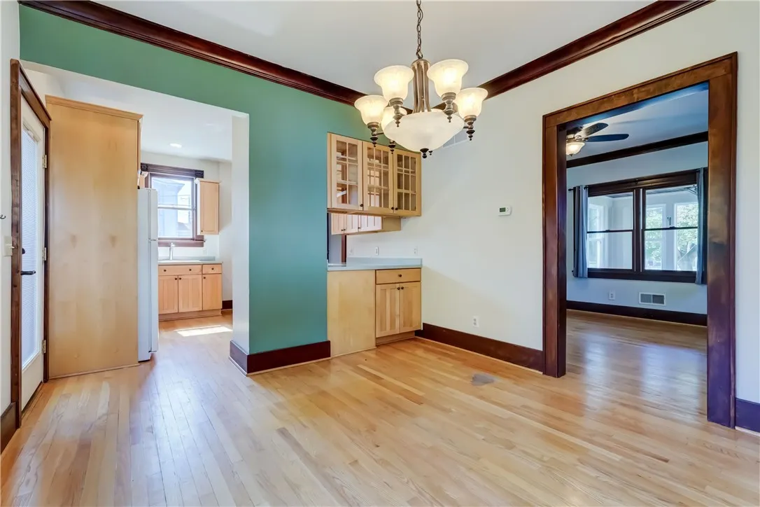 506 Madison Street, East Rochester, New York 14445, East Rochester, New York 14445, 3 Bedrooms Bedrooms, 6 Rooms Rooms,1 BathroomBathrooms,Residential Lease,For Rent,506 Madison Street, East Rochester, New York 14445,0,R1638073