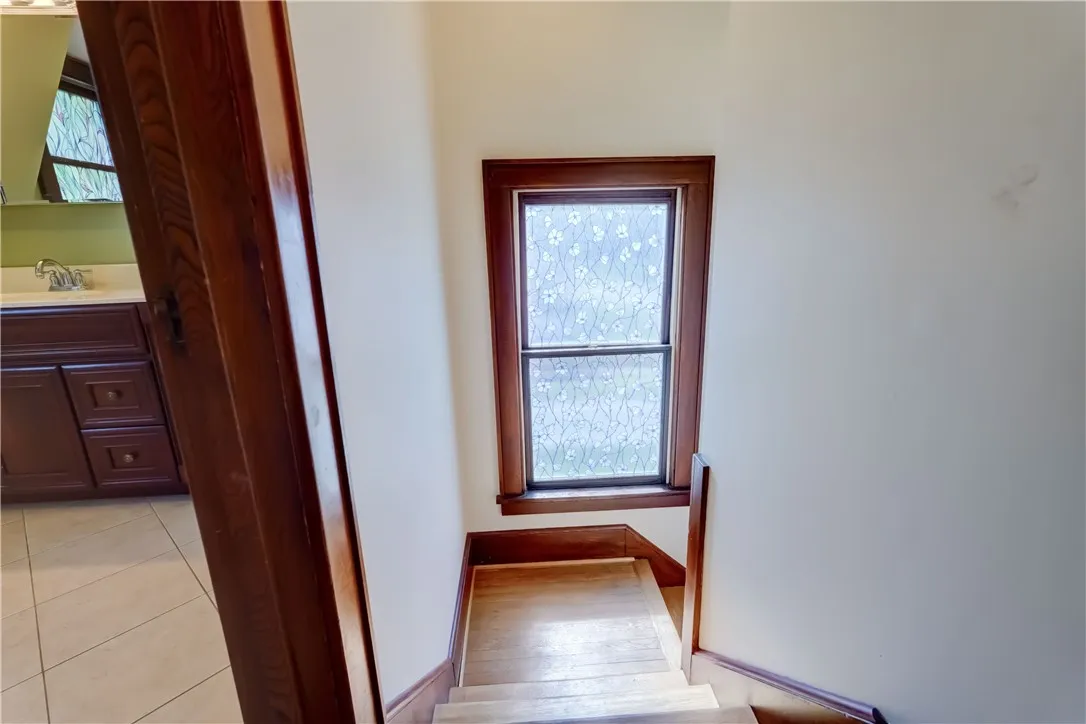 506 Madison Street, East Rochester, New York 14445, East Rochester, New York 14445, 3 Bedrooms Bedrooms, 6 Rooms Rooms,1 BathroomBathrooms,Residential Lease,For Rent,506 Madison Street, East Rochester, New York 14445,0,R1638073
