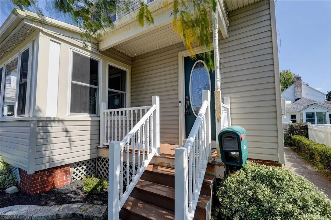 506 Madison Street, East Rochester, New York 14445, East Rochester, New York 14445, 3 Bedrooms Bedrooms, 6 Rooms Rooms,1 BathroomBathrooms,Residential Lease,For Rent,506 Madison Street, East Rochester, New York 14445,0,R1638073