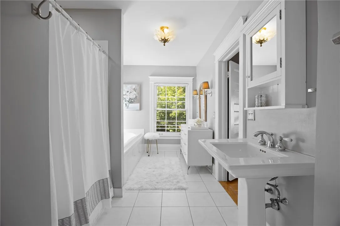 320 Barrington Street, Rochester, New York 14607, Rochester, New York 14607, 4 Bedrooms Bedrooms, 12 Rooms Rooms,3 BathroomsBathrooms,Residential,For Sale,320 Barrington Street, Rochester, New York 14607,0,R1638870