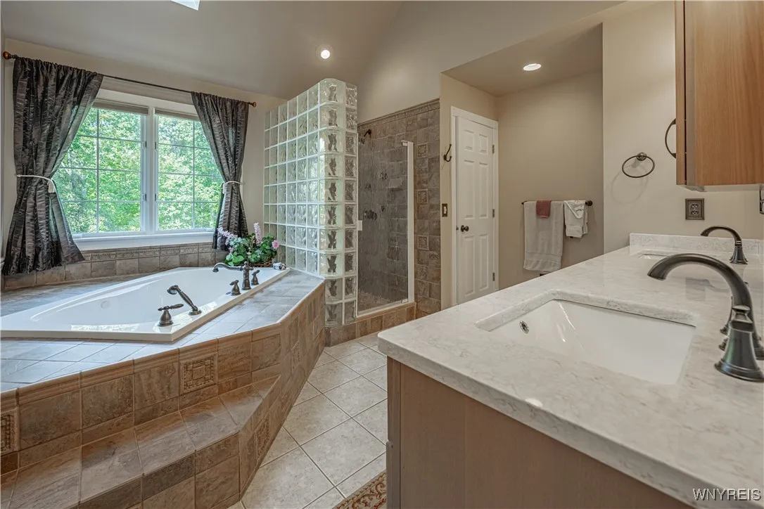 150 Buffalo Creek Road, Elma, New York 14059, Elma, New York 14059, 4 Bedrooms Bedrooms, 14 Rooms Rooms,2 BathroomsBathrooms,Residential,For Sale,150 Buffalo Creek Road, Elma, New York 14059,0,B1638475