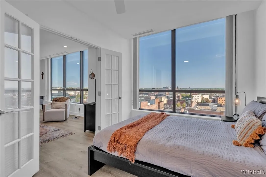 610 Main Street 904, Buffalo, New York 14202, Buffalo, New York 14202, 2 Bedrooms Bedrooms, 4 Rooms Rooms,2 BathroomsBathrooms,Residential,For Sale,610 Main Street 904, Buffalo, New York 14202,0,B1638598