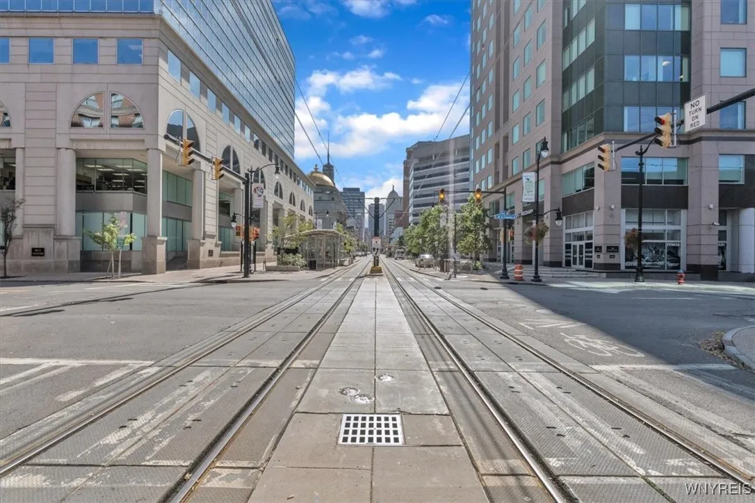 610 Main Street 904, Buffalo, New York 14202, Buffalo, New York 14202, 2 Bedrooms Bedrooms, 4 Rooms Rooms,2 BathroomsBathrooms,Residential,For Sale,610 Main Street 904, Buffalo, New York 14202,0,B1638598