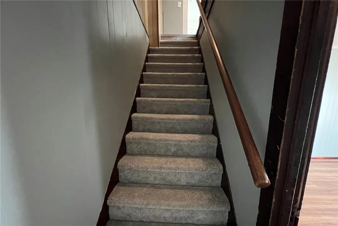 126 West 3rd Street, Corning City, New York 14830, Corning City, New York 14830, 3 Bedrooms Bedrooms, 6 Rooms Rooms,1 BathroomBathrooms,Residential Lease,For Rent,126 West 3rd Street, Corning City, New York 14830,0,R1638491