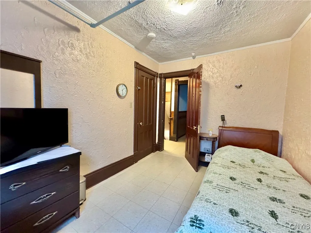 2nd floor bedroom #5