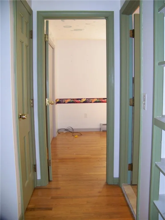 3 Park Avenue, Harpersfield, New York 12167, Harpersfield, New York 12167, 2 Bedrooms Bedrooms, 7 Rooms Rooms,1 BathroomBathrooms,Residential,For Sale,3 Park Avenue, Harpersfield, New York 12167,0,R1638744