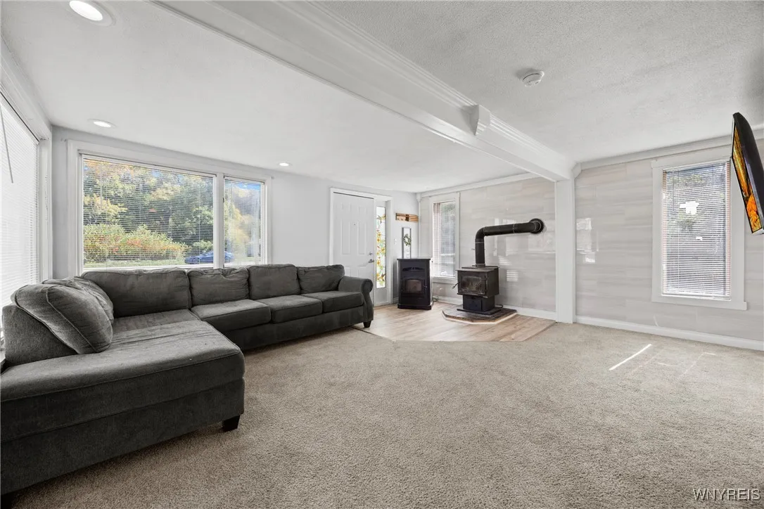 10757 Route 16, Yorkshire, New York 14042, Yorkshire, New York 14042, 2 Bedrooms Bedrooms, 6 Rooms Rooms,1 BathroomBathrooms,Residential,For Sale,10757 Route 16, Yorkshire, New York 14042,0,B1638877
