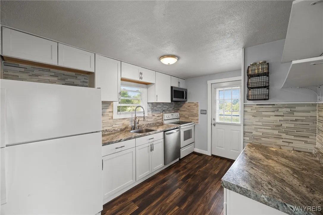 10757 Route 16, Yorkshire, New York 14042, Yorkshire, New York 14042, 2 Bedrooms Bedrooms, 6 Rooms Rooms,1 BathroomBathrooms,Residential,Closed,10757 Route 16, Yorkshire, New York 14042,0,B1638877