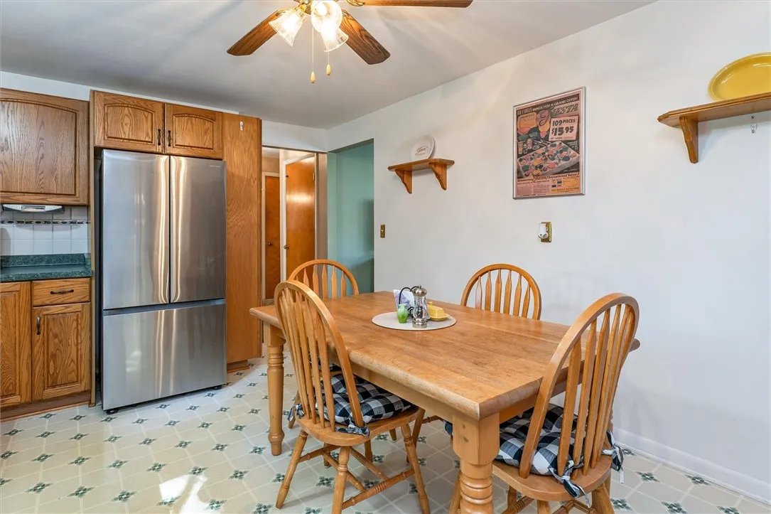 159 Chestnut Ridge Road, Gates, New York 14624, Gates, New York 14624, 4 Bedrooms Bedrooms, 8 Rooms Rooms,2 BathroomsBathrooms,Residential,For Sale,159 Chestnut Ridge Road, Gates, New York 14624,0,R1638792