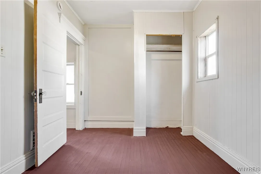 129 Roma Avenue, Buffalo, New York 14215, Buffalo, New York 14215, 4 Bedrooms Bedrooms, ,2 BathroomsBathrooms,Residential,For Sale,129 Roma Avenue, Buffalo, New York 14215,0,B1635611
