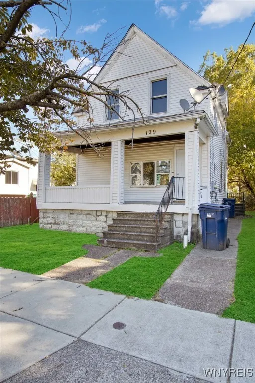 129 Roma Avenue, Buffalo, New York 14215, Buffalo, New York 14215, 4 Bedrooms Bedrooms, ,2 BathroomsBathrooms,Residential,For Sale,129 Roma Avenue, Buffalo, New York 14215,0,B1635611