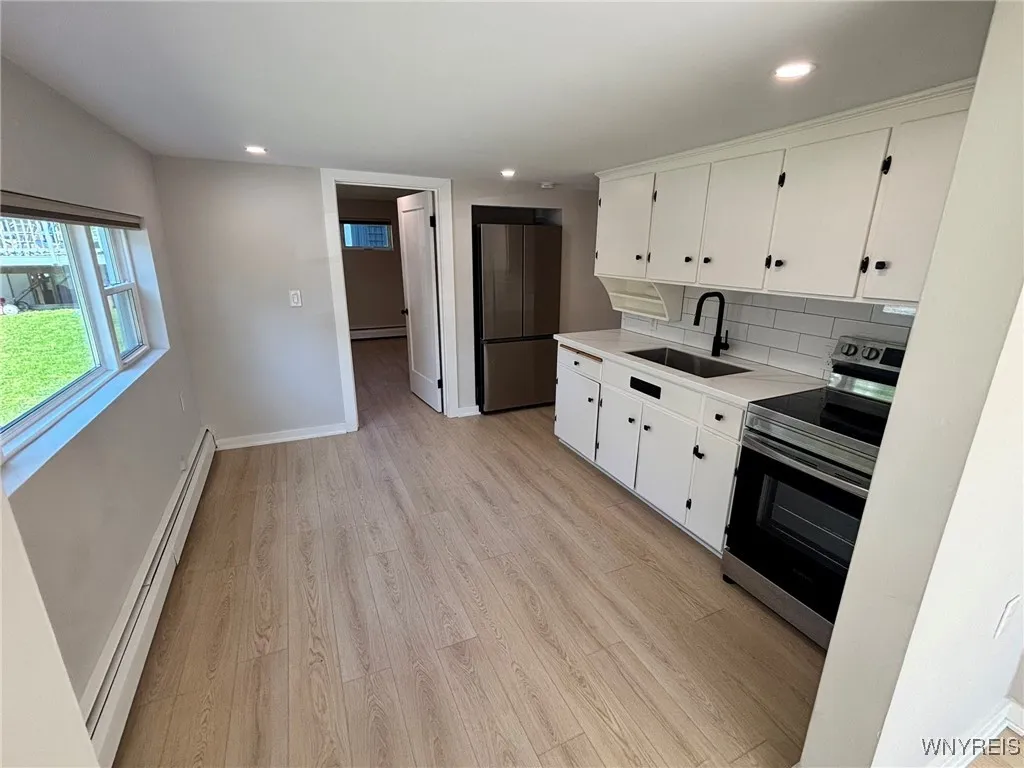 706 Hilliker Court, Aurora, New York 14052, Aurora, New York 14052, 1 Bedroom Bedrooms, 5 Rooms Rooms,1 BathroomBathrooms,Residential Lease,For Rent,706 Hilliker Court, Aurora, New York 14052,0,B1634021